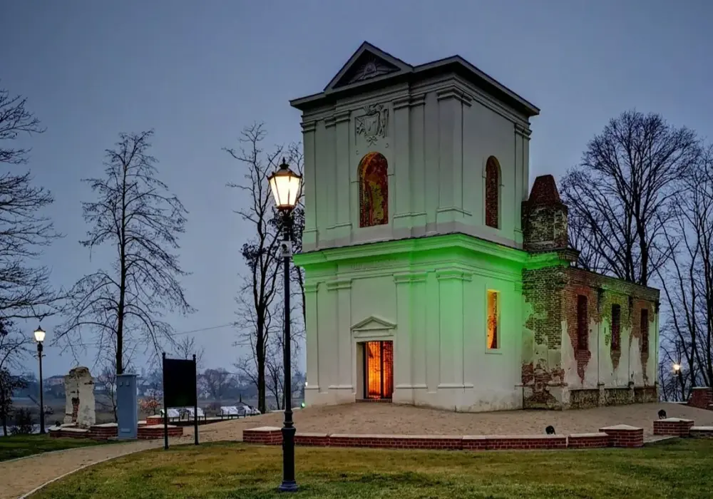 Piaski koło Lublina - spacer po centrum i Kościelcu