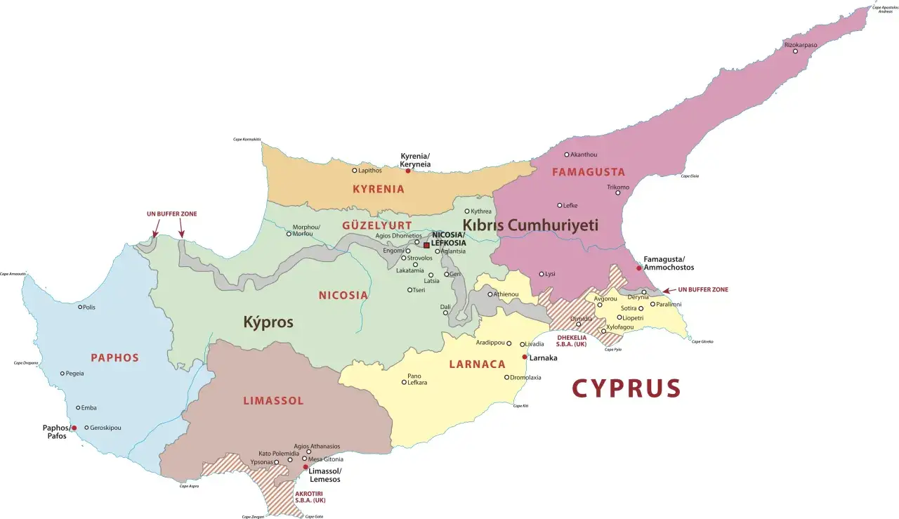 Mapa Cypru z zaznaczonymi regionami: Paphos, Limassol, Larnaca, Nikozja, Kyrenia, Famagusta. Gdzie najlepiej? Wybierz swój cel podróży!