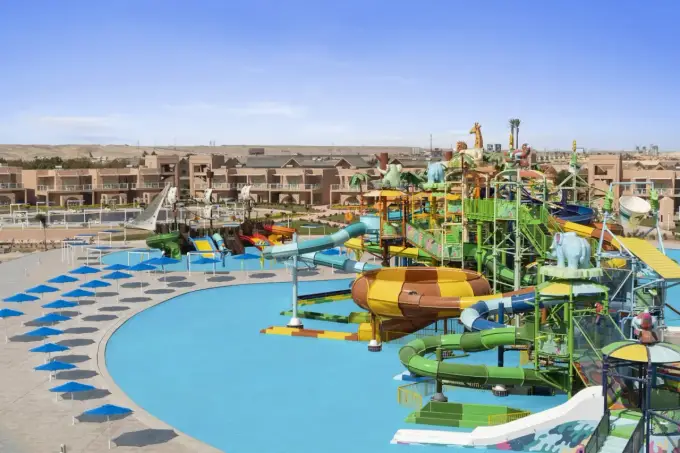 Neverland w Hurghadzie - który hotel wybrać i dla kogo to dobry wybór?