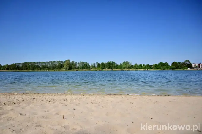 Jezioro Gołuchowskie - plaża, kąpielisko i atrakcje na weekend